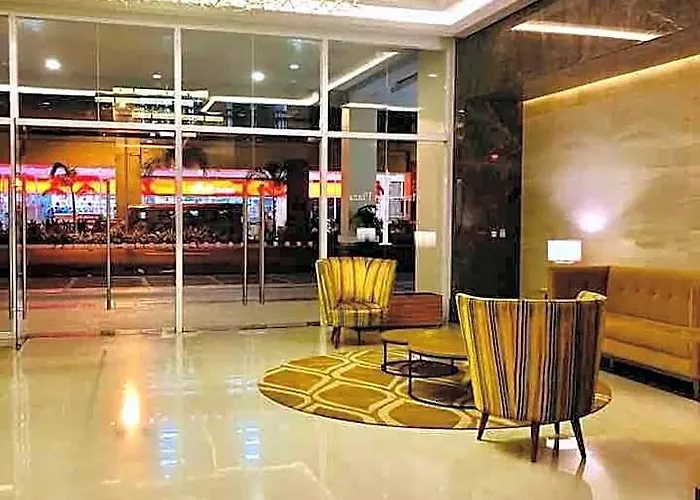 One Br Apt. Manhattan Plaza Araneta Center Cubao Hotel Manila