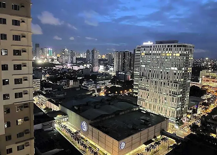 Hotel One Br Apt. Manhattan Plaza Araneta Center Cubao Manila