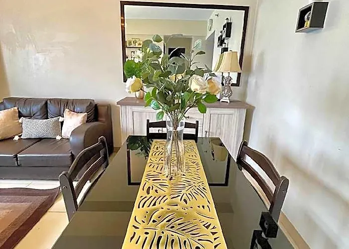 Hotel One Br Apt. Manhattan Plaza Araneta Center Cubao 3*