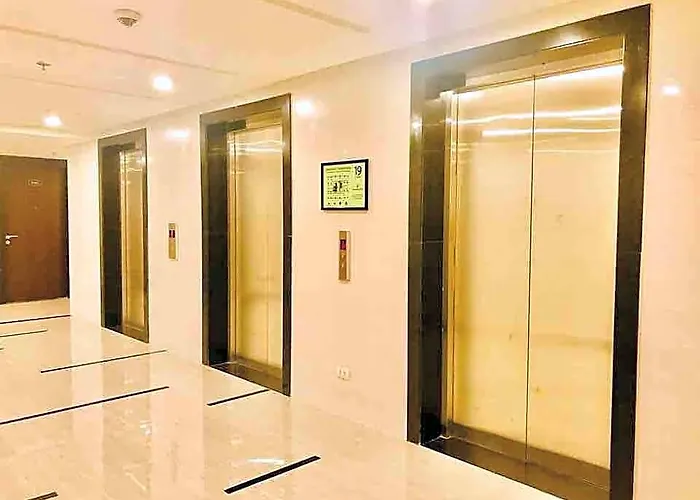 One Br Apt. Manhattan Plaza Araneta Center Cubao Manila