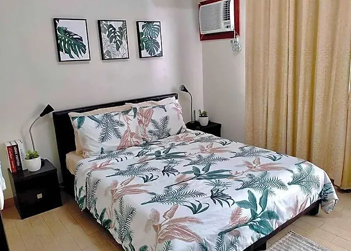 One Br Apt. Manhattan Plaza Araneta Center Cubao 3* Manila